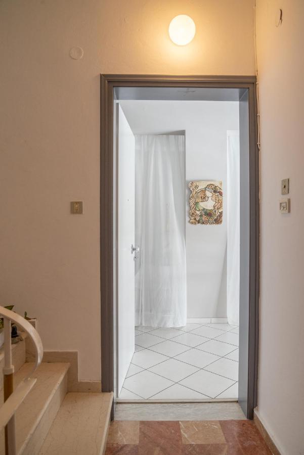 Apartment Life On Canvas Family Heraklion (Crete)
