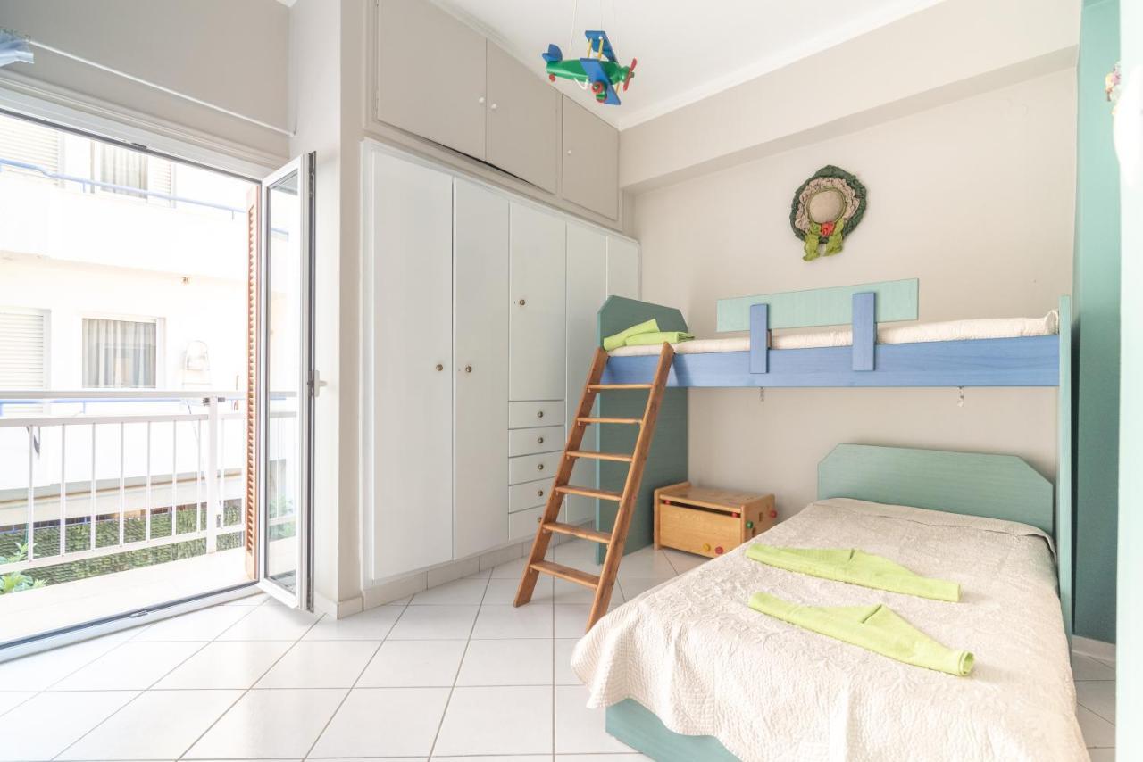 Apartment Life On Canvas Family Heraklion (Crete)